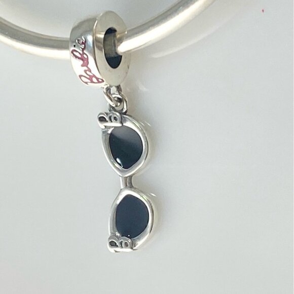 Barbie Sunglasses Charm - Picture 3 of 11